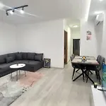 Flowers Apartment