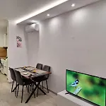 Flowers Apartment *