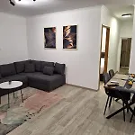 Apartment Flowers *