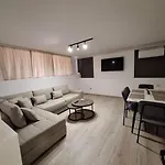 Flowers Apartment
